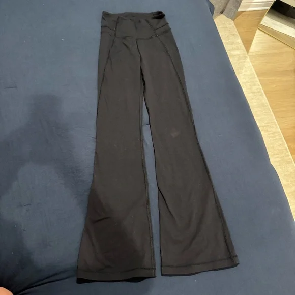 Lululemon Flare Leggings - Picture 1 of 4